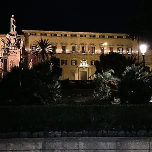 Hola Cathedral House Apartment Palermo